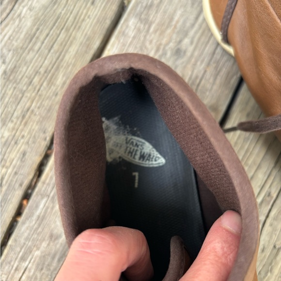 Vans Chukkas - Picture 2 of 5